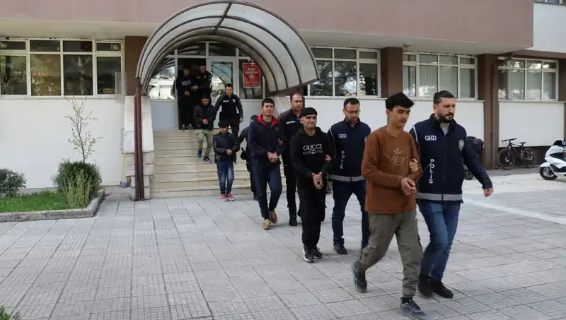 Edirne ve Kırklareli'nde Kaçak Göçmen Operasyonunda Şok Gelişmeler