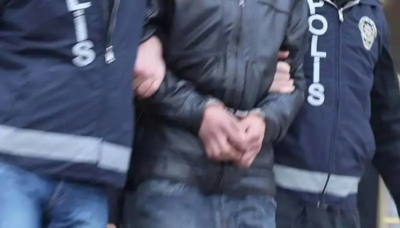 30 İlde FETÖ Operasyonu: Sarsıcı 65 Tutuklama Gerçekleşti!