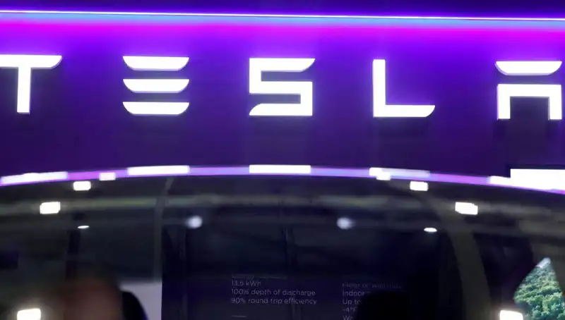 Tesla'nın Sürücüsüz Taksi Deneyimi "Robotaxi": Geleceğin Ulaşım Modeli Mi?