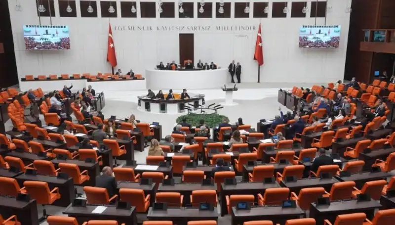 Meclis’te Kritik Görüşmeler: Yoğun Haftanın Ardında Neler Var?