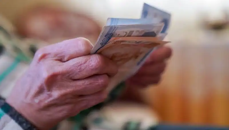 Emekli Bayram İkramiyesi Ne Zaman Yatacak? İşte Gözler Bakanlıktan Beklenen Tarih