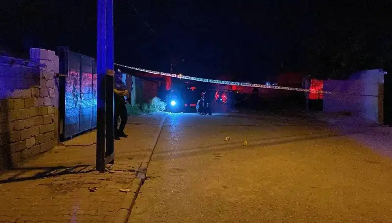 Kuma Getirme Kavgası: Sokaklarda Kan Döküldü!