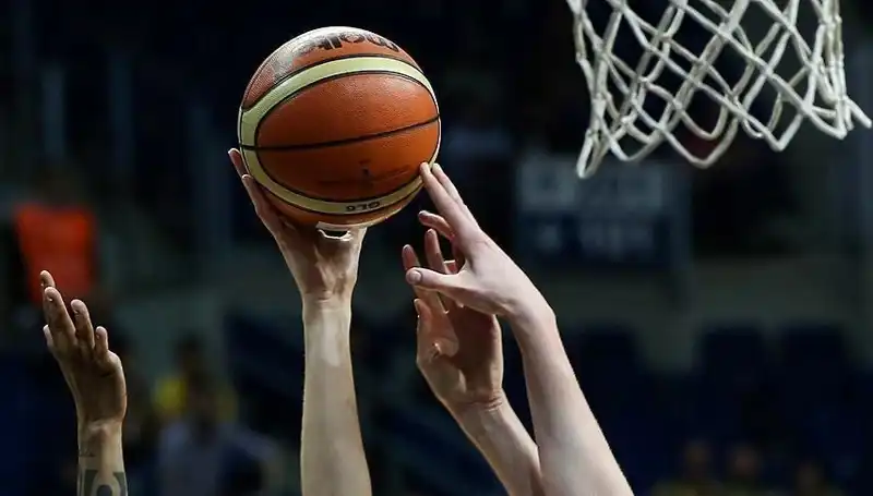 Kadın Basketbolunda Fenerbahçe-Beşiktaş Yarı Final Serisi: Büyük Heyecan Başlıyor