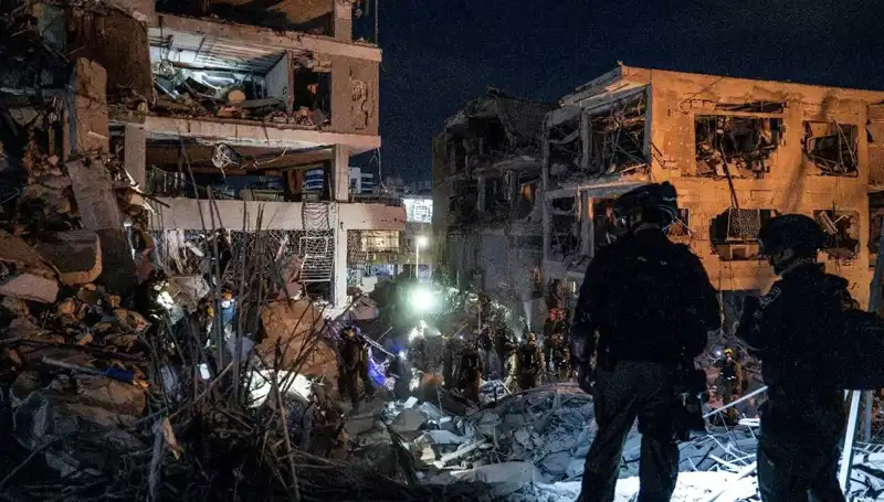 İran'ın İsrail'de Vurulan Binaları: Yıkım Süreci Başlıyor