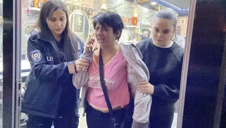 Kadının Polise "Köpek" Deyip İtmesi Olayında Gelişmeler