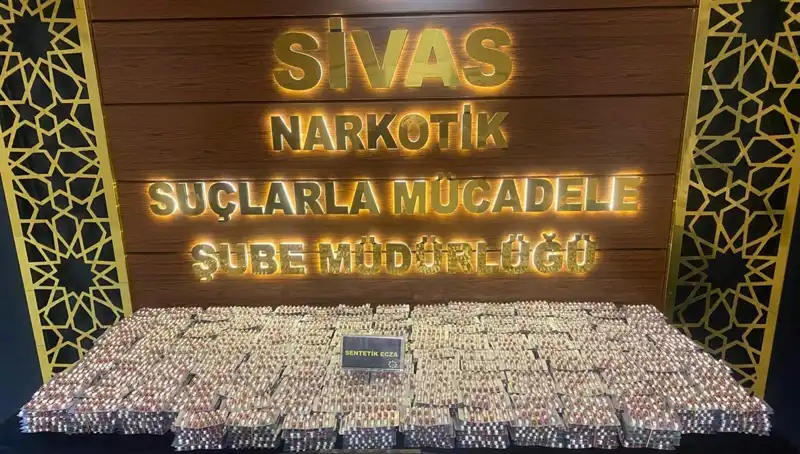 Sivas'ta Uyuşturucu Operasyonunda 5 Kişi Tutuklandı: Olayın Ardındaki Gerçekler