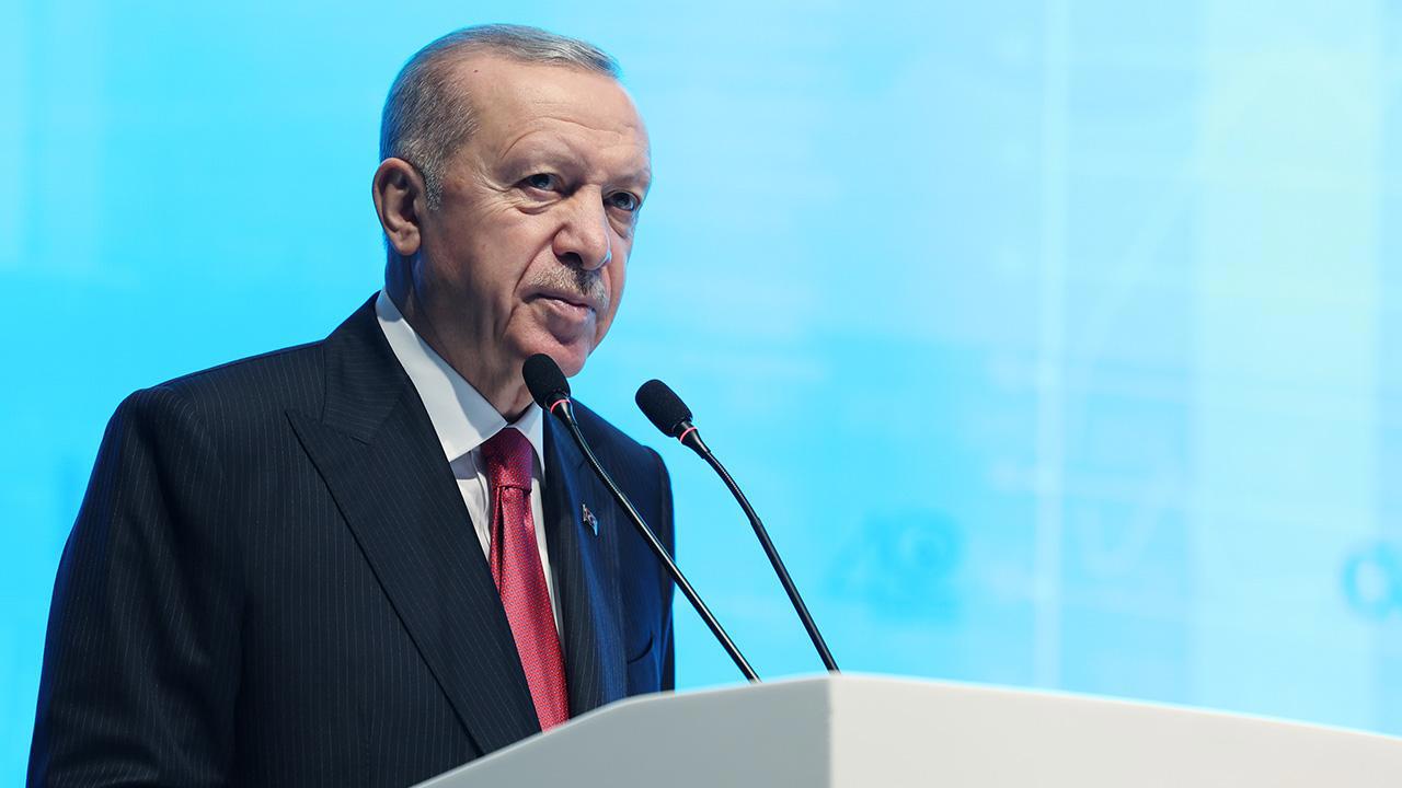 Cumhurbaşkanı Erdoğan'dan açıklama: Bölücü terör örgütüne ağır bedeller ödetiyoruz