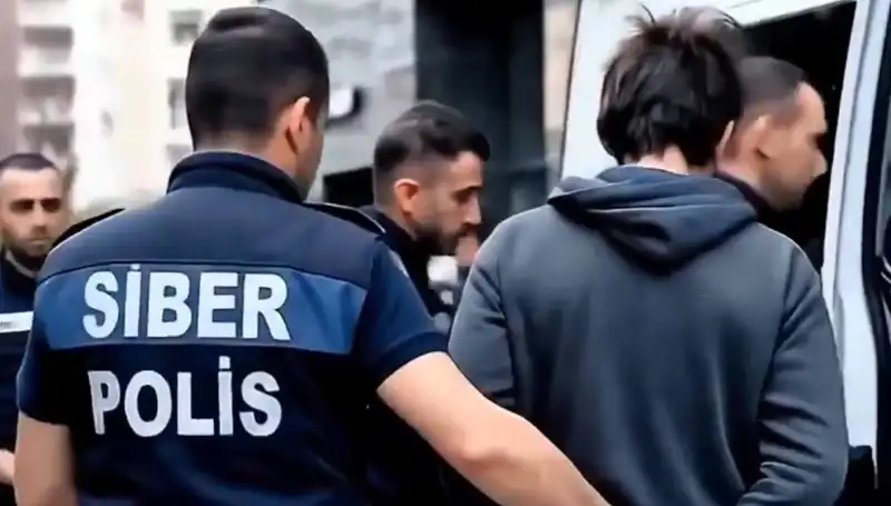 Türkiye Genelinde 48 İl'de Dev Siber Suç Operasyonu: 284 Gözaltı