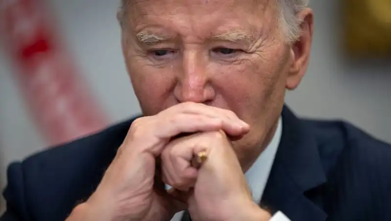 Biden’ın Yaşını Gizlemek İçin Uyguladığı Stratejiler Aydınlatılıyor