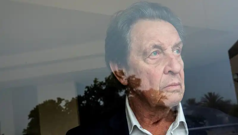 Elon Musk'ın Babasından Şok Edici İtiraflar: Cinayetler ve Büyücülük Tehlikesi
