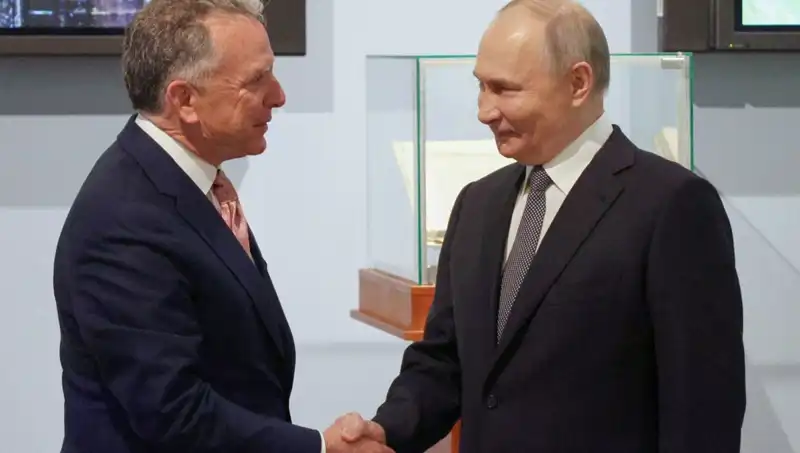 Putin ve Biden Arasındaki Dostluk Eli: Moskova'daki Tarihi Görüşme