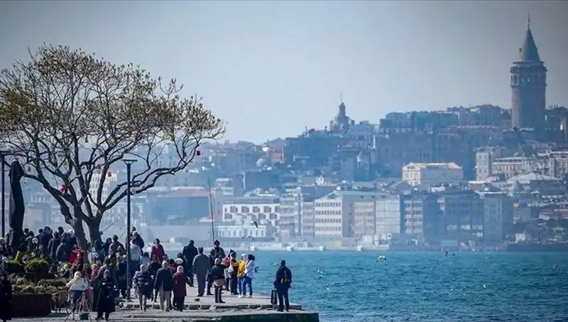 İstanbul’da Bahar Havası Geliyor: Hafta Sonu Sıcaklık Artışı Bekleniyor