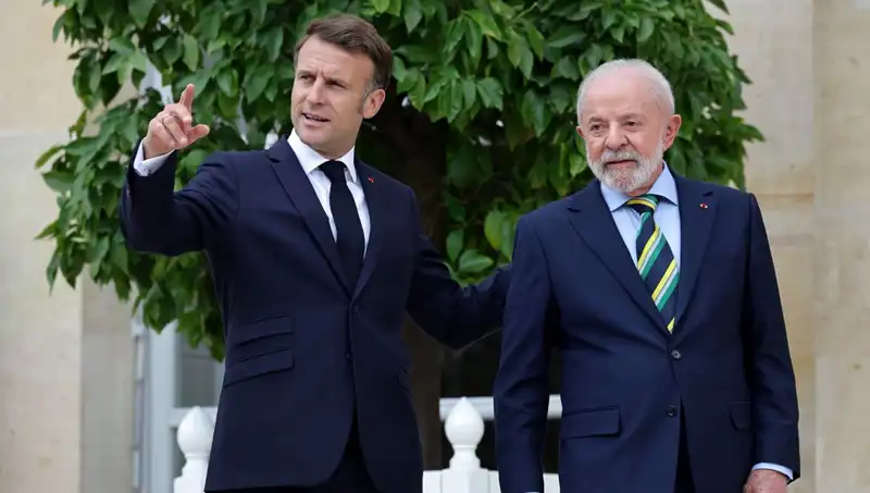 Macron, İsrail’e Alınacak Somut Önlemleri Belirlemek İçin Toplandı
