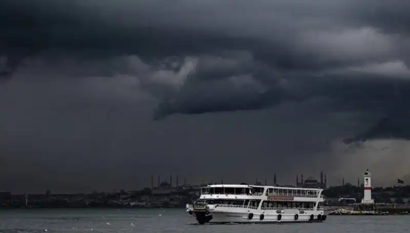 İstanbul ve Çevresi İçin Sağanak Yağış Uyarısı: Hazır Mısınız?