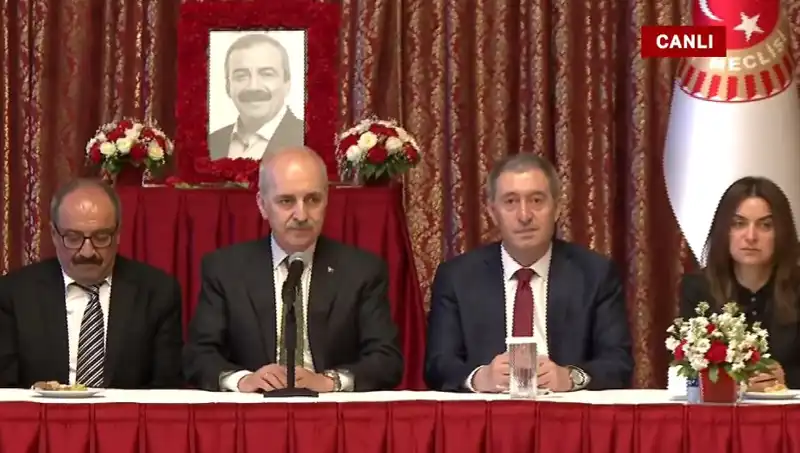 Sırrı Süreyya Önder: Terörsüz Türkiye İçin Atılan Adımlar ve Anması