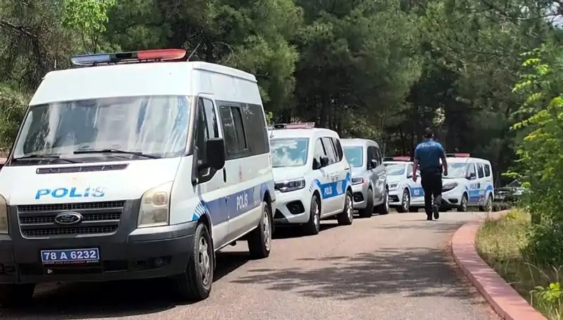 Karabük'te Gizemli Ölüm: Ağaca Asılı Bulunan Genç Kızın Sırrı Ne?