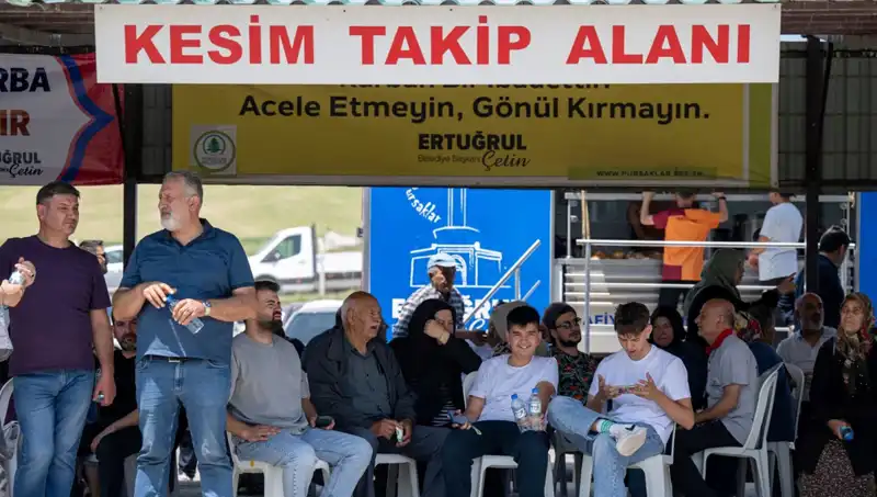 Ankara'daki Kurban Pazarlarında Hareketlilik: Alışverişin Nabzı Burada Atıyor!