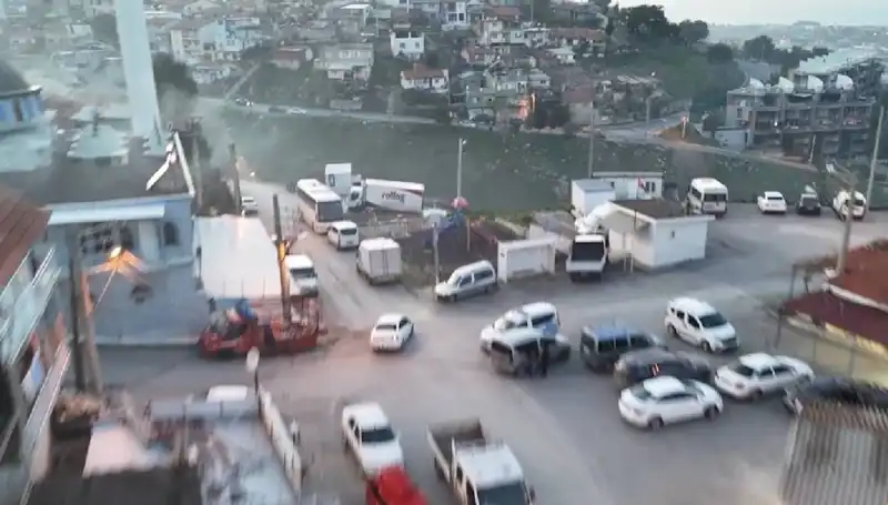 İzmir’de Şok Operasyon: 99 Gözaltı ile Suç Örgütlerine Darbe!