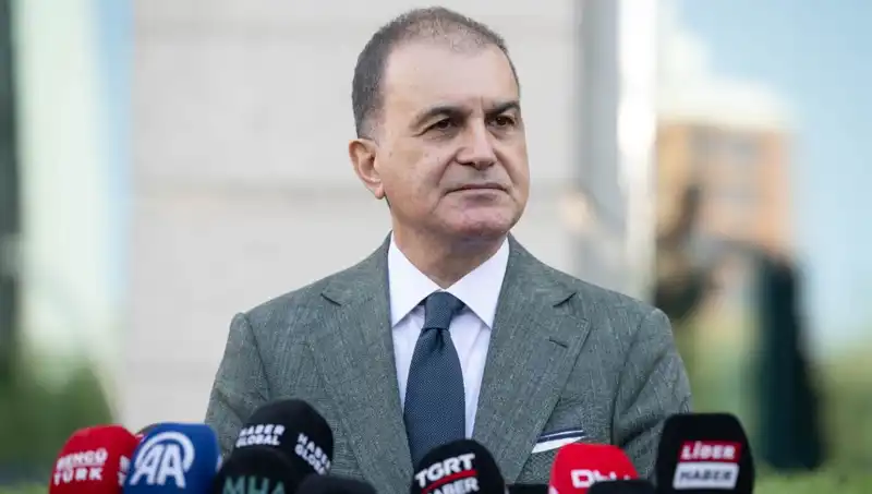 Ömer Çelik'ten Özel'e Sert Yanıt: Demokratik Alan Tehdidi Kabul Edilemez!