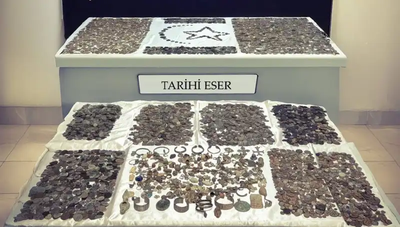Sınırda 12 Bin 770 Tarihi Eser Ele Geçirildi: Kültürel Mirasın Korunması İçin Önemli Adım