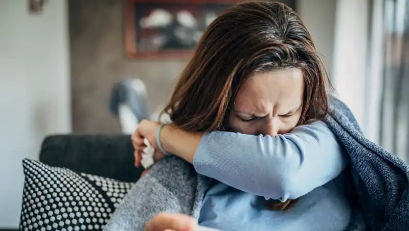 Soğuk Algınlığı ve Sinüzit: Hangi Belirtiler Aynı, Hangileri Farklı?
