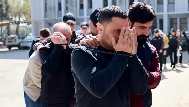 İstanbul Havalimanı'nda 120 Milyon Liralık Altın Vurgunu: Kuyumcu Tutuklandı!