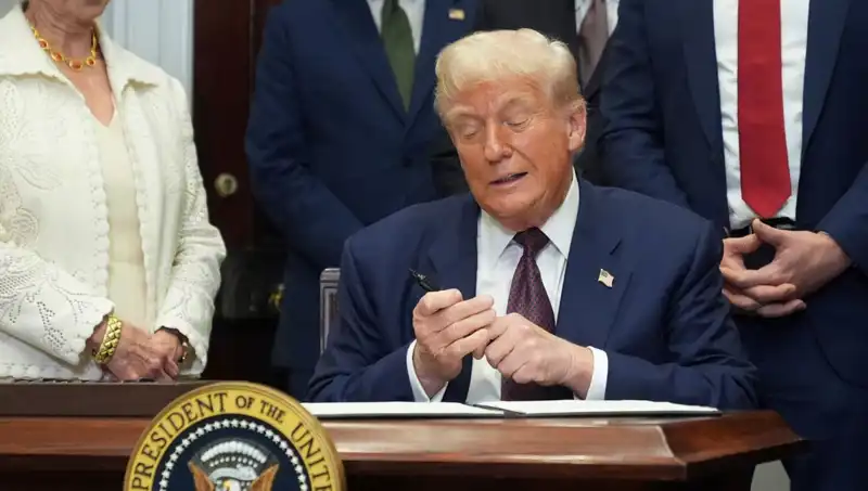 Trump’ın Beyaz Saray’da Lüks Dönüşüm Projesi: 200 Milyon Dolar Ayrıldı