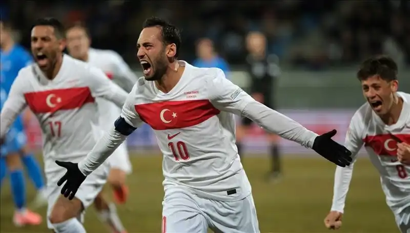 2025 Süper Lig Milli Maç Araları: Hangi Tarihlerde Dinleniyoruz?