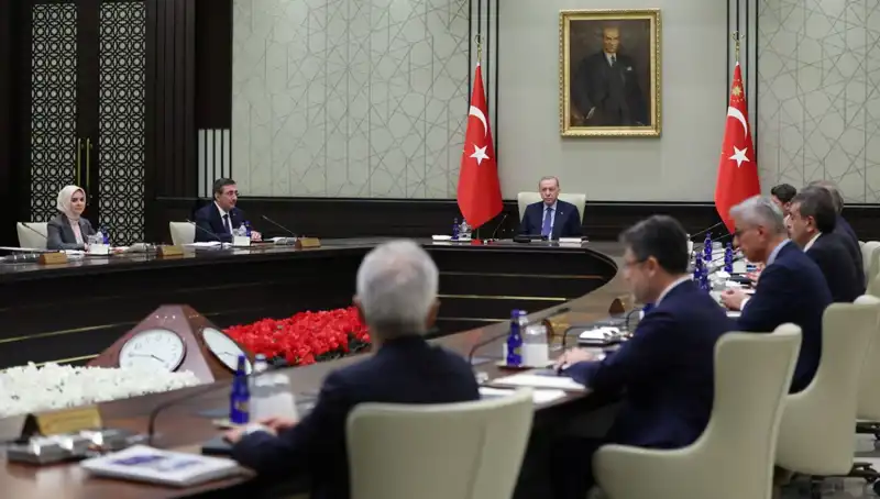 Kabine Üyelerinden 1 Mayıs Mesajı: Emekçi Günü Önemi Vurgulandı