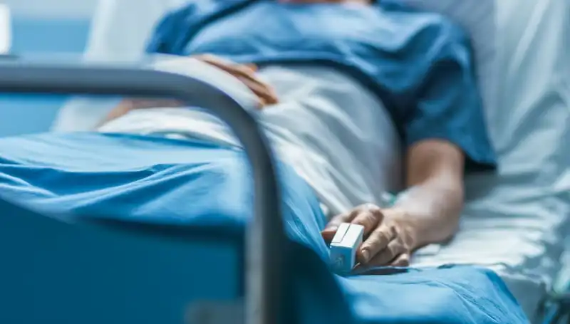 Mide Ağrısı İle Geldi, Zehirlenme İle Gitti: Ne Kadar Dikkatli Olmalıyız?
