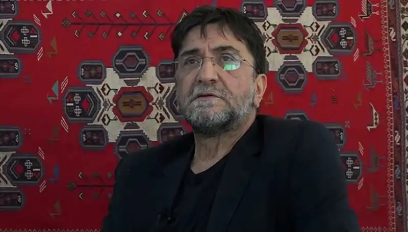 Nihat Genç, Türkiye’nin Önemli Kalemlerinden Biri Olarak Hayatını Kaybetti