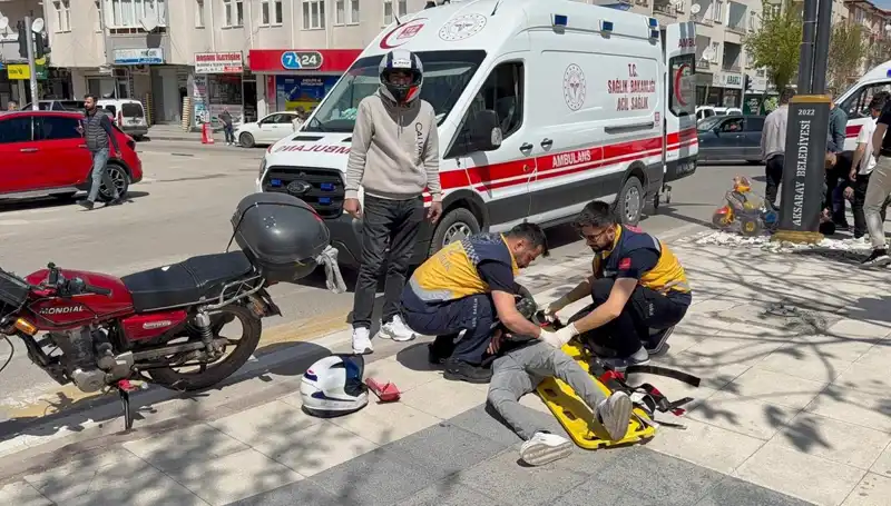Aksaray’da Motosiklet Kazası: İki Kişinin Sağlık Durumu Kritik