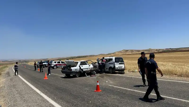 Adıyaman’da Facia: Trafik Kazasında 4 Kişi Hayatını Kaybetti