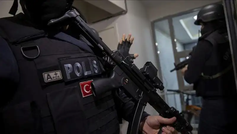 Samsun'da Kaçak Ecza Hapları Yakalandı: 3 Bin 962 Adet