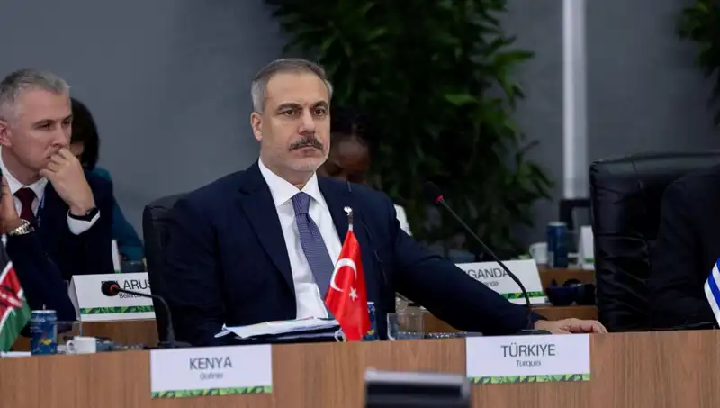 Bakan Fidan, BRICS Zirvesi’nde Yapay Zeka İçin Kritik Uyarıda Bulundu