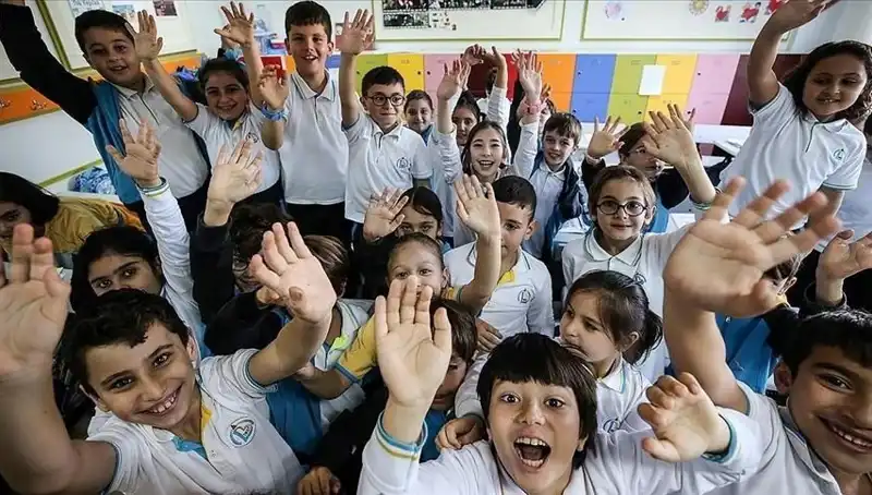 9 Günlük Tatil Sonrası Okulların Yeniden Açılması ile Beklentiler Artıyor