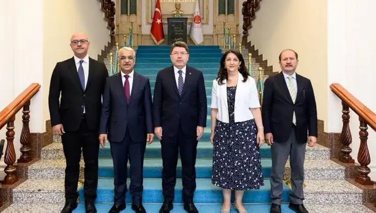Dem Parti İmralı Heyeti, Adalet Bakanı Yılmaz Tunç ile Görüştü: Gelişmeler Neler?