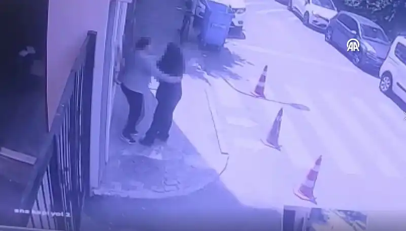 İstanbul Lise Tuvaletinde Şok Edici Olay: Güvenlik Endişeleri Artıyor