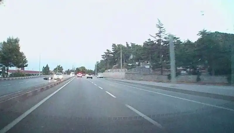 Motosiklet ile Otomobil Çarpıştı: Korkutan Kaza Ayrıntıları