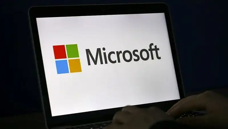 Microsoft’tan Halka Arza Hazırlanan CoreWeave’e Beklenmedik Darbe