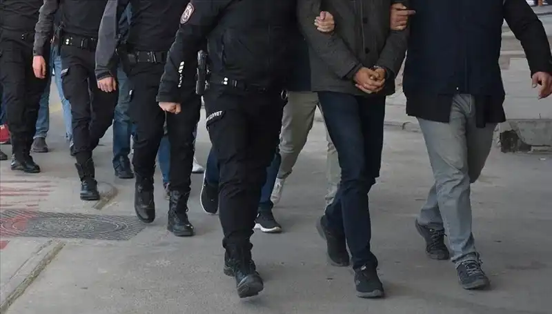 FETÖ'ye Yönelik 5 İlde Yürütülen Operasyon: 10 Kişi Gözaltında