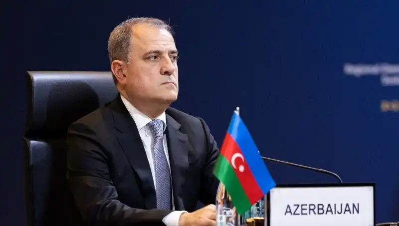 Azerbaycan ve Ermenistan Arasında Tarihi Anlaşma: Barış Yolu Açıldı
