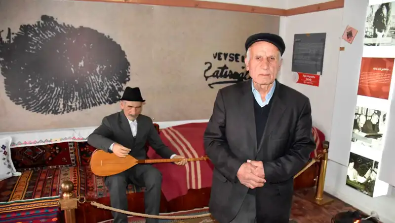 Aşık Veysel'in Hayatına Dair Bilinmeyenler ve Unutulmaz Sözleri