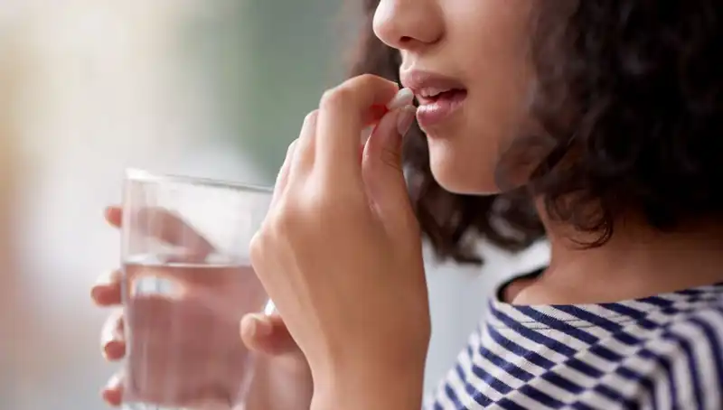 İnternette Kolayca Bulunan Ölüme Götüren İlaçlar: Tehlike Kapıda