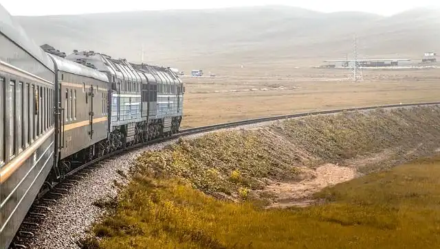 Pensilvanya'da Tragedi: Tren Kazası Üzerine Üç Kişiye Çarptı