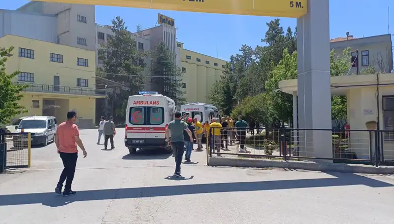 Çorum'da Un Fabrikasında Patlama: 10 Yaralı, Birisi Ağır!