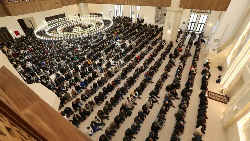 İstanbul, Ankara ve İzmir'de Cuma Namazı Saatleri Ne Zaman?