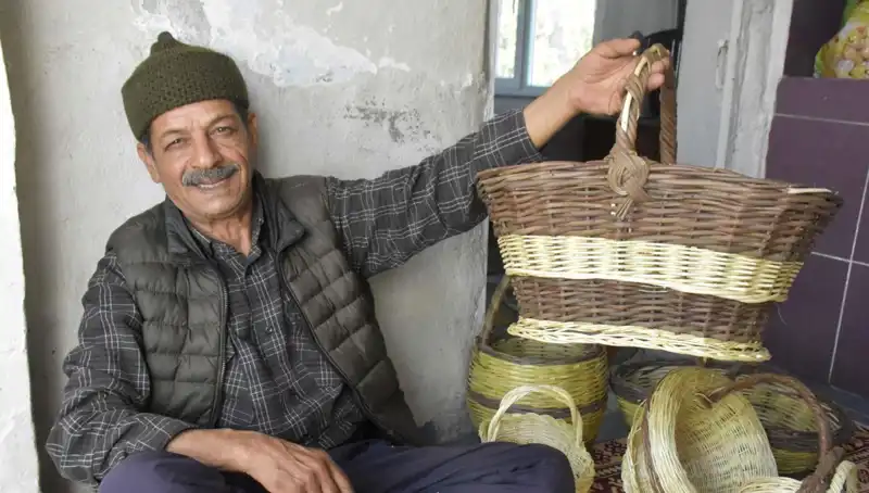 Dede Yadigarı Mesleğini 60 Yıldır Sürdüren Son Usta: Geleneksel Sanatın Temsilcisi