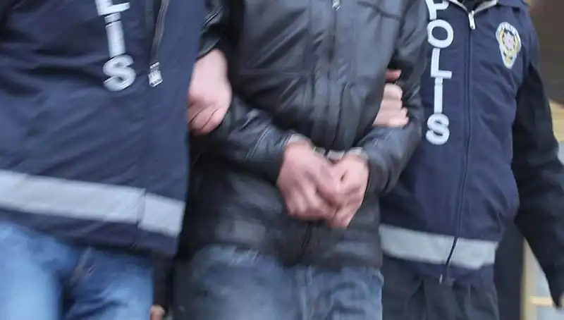 Konya’da Şok Dolandırıcılık Operasyonu: 13 Kişi Gözaltında, Daha Fazlası İfşalandı!