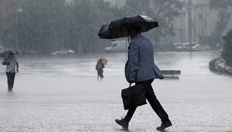 Meteoroloji Uyardı: Türkiye Genelinde Sağanak ve Kuvvetli Yağışlar Kapıda!
